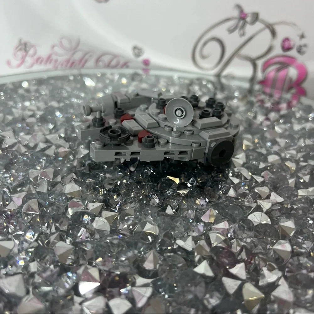 Disney Star Wars Lego millennium falcon mini Gray Miniature Spaceship Toy